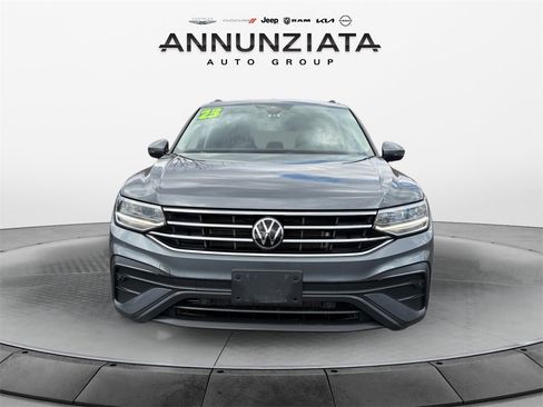Used 2023 Volkswagen Tiguan SE image 8