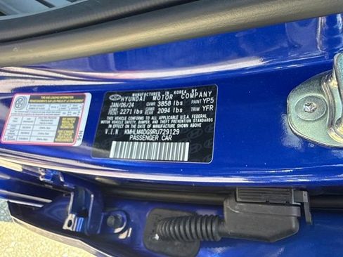 Used 2024 Hyundai Elantra SEL FWD image 24