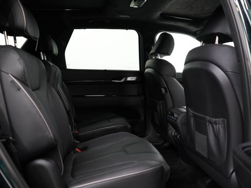 Used 2025 Hyundai Palisade Calligraphy image 12