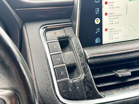 Used 2022 Chevrolet Tahoe RST w/ Luxury Package image 17