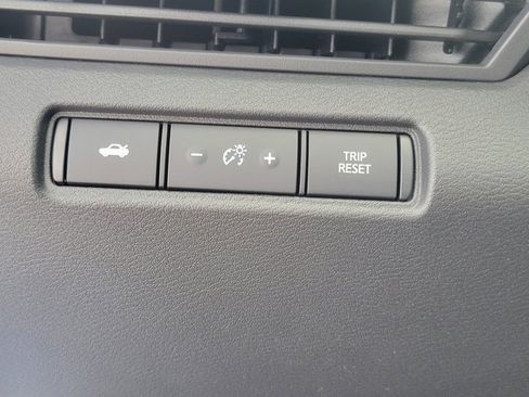 New 2025 Nissan Altima 2.5 SV w/ SV Special Edition Package image 16