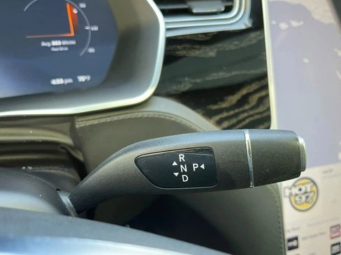 Used 2017 Tesla Model S 75 image 28