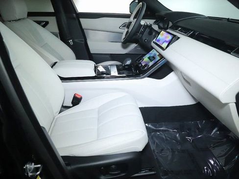 Certified 2022 Land Rover Range Rover Velar S AWD/4WD image 30