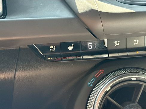 Used 2021 Chevrolet Camaro ZL1 RWD image 21