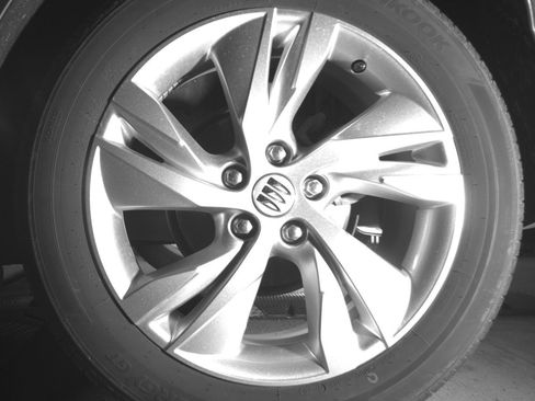 Used 2025 Buick Encore GX Preferred FWD image 14