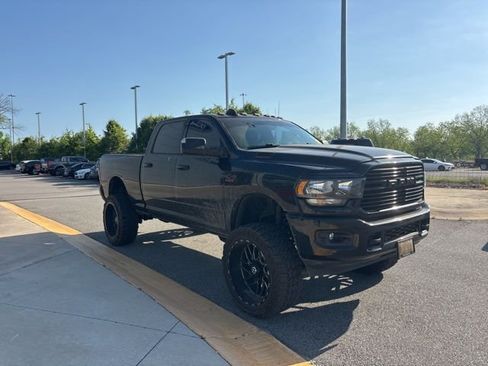 Used 2021 RAM 2500 Big Horn w/ Night Edition image 7