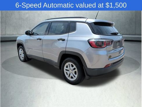 Used 2018 Jeep Compass Sport FWD image 3