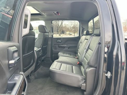 Used 2015 GMC Sierra 2500 Denali w/ Duramax Plus Package image 25