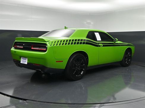Used 2017 Dodge Challenger GT w/ GT Interior Package AWD/4WD image 6