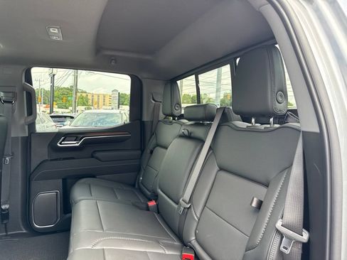 New 2026 GMC Sierra 1500 Denali w/ Denali Reserve Package AWD/4WD image 30