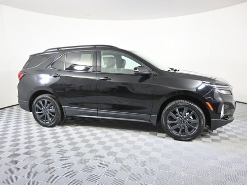 Used 2023 Chevrolet Equinox RS image 8