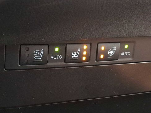 Used 2024 Lexus ES 300h w/ Premium Package image 21