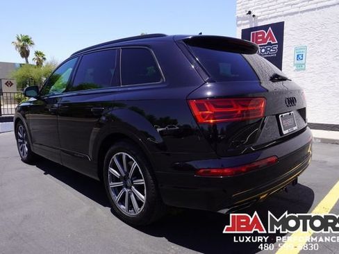 Used 2017 Audi Q7 3.0T Prestige w/ Prestige Package AWD/4WD image 4