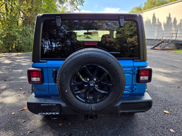 Used 2023 Jeep Wrangler Sport AWD/4WD image 14