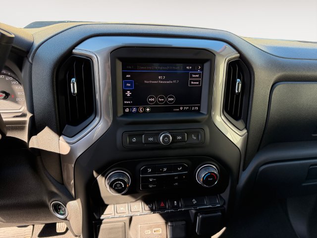 Used 2022 Chevrolet Silverado 1500 Custom Trail Boss w/ LPO, Dark Essentials Package AWD/4WD image 15