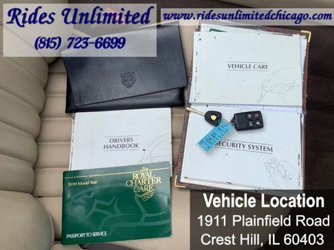 Used 1999 Jaguar XK8 Convertible image 39