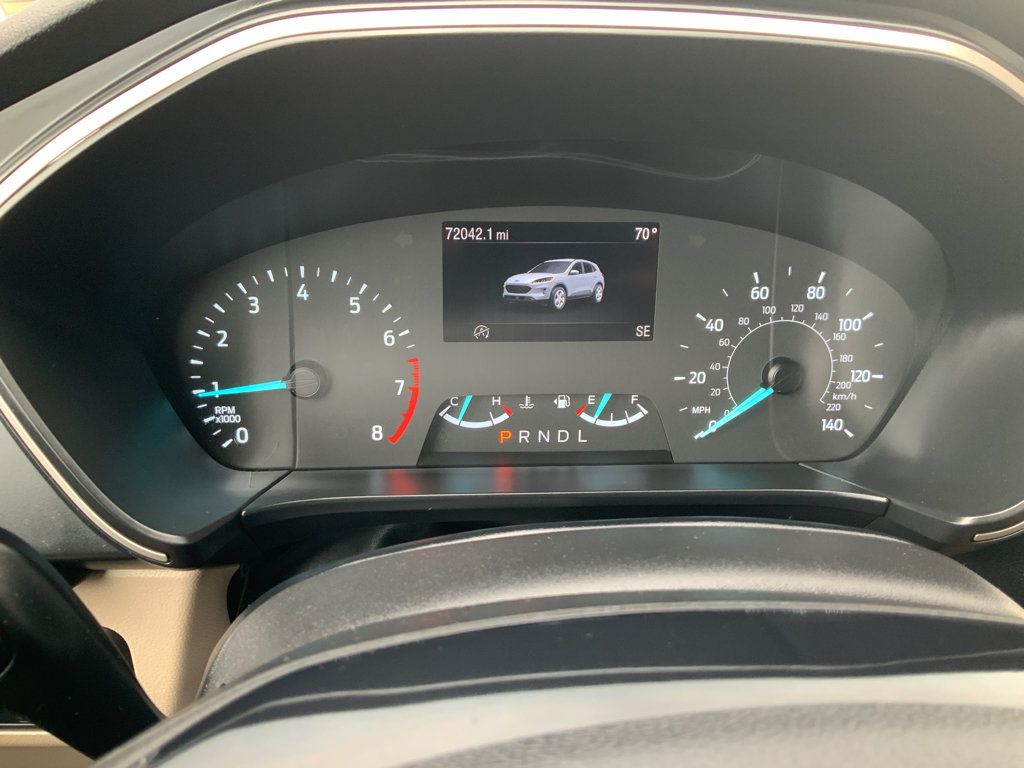 Used 2022 Ford Escape SE w/ Cold Weather Package AWD/4WD image 13