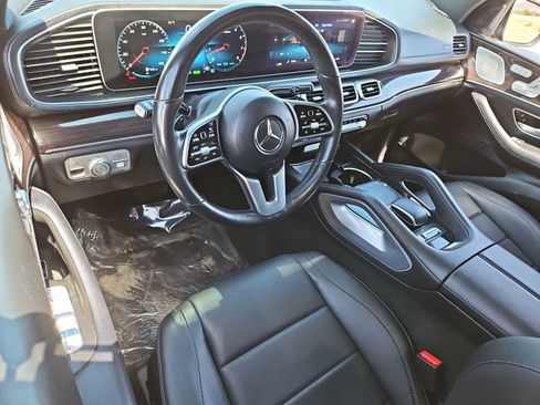 Used 2022 Mercedes-Benz GLS 450 4MATIC image 10