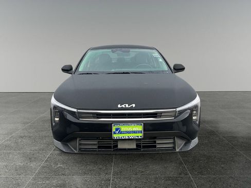 Used 2025 Kia K4 FWD image 3