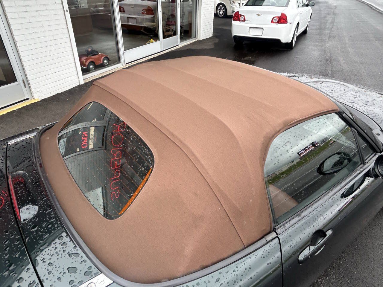 Used 2008 MAZDA MX-5 Miata Grand Touring w/ Premium Pkg RWD image 10