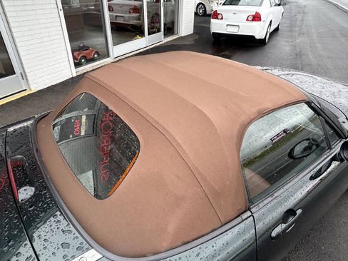 Used 2008 MAZDA MX-5 Miata Grand Touring w/ Premium Pkg RWD image 10
