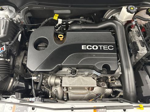 Used 2020 GMC Terrain SLE w/ Driver Convenience Package image 23