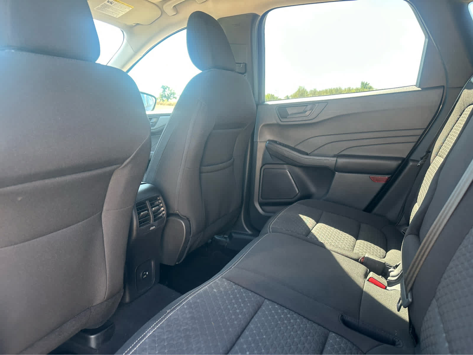 Used 2023 Ford Escape Active AWD/4WD image 12