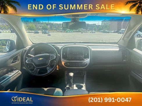 Used 2022 Chevrolet Colorado LT w/ LT Convenience Package AWD/4WD image 23