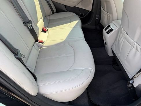 Used 2016 Hyundai Sonata Limited FWD image 9
