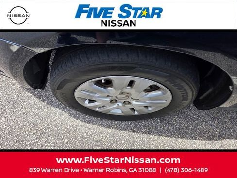 Used 2013 Dodge Journey American Value Package w/ Flexible Seating Group image 4