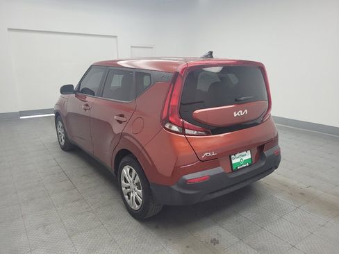 Used 2022 Kia Soul LX FWD image 5