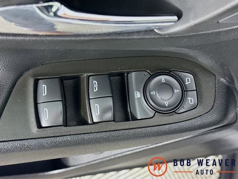 Used 2022 Chevrolet Equinox LT image 18