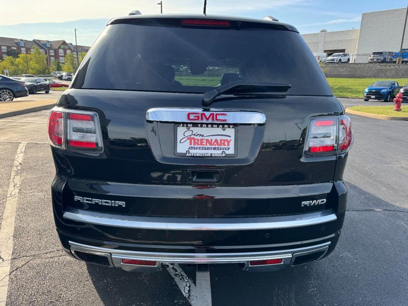 Used 2016 GMC Acadia Denali AWD/4WD image 4