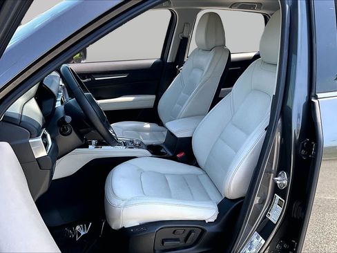 Used 2019 MAZDA CX-5 Grand Touring w/ GT Premium Package FWD image 8