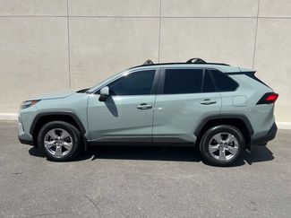 Used 2022 Toyota RAV4 XLE w/ Convenience Package AWD/4WD video 4