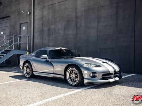 Used 2000 Dodge Viper GTS RWD image 66