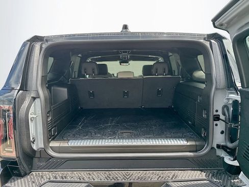 Used 2026 GMC Hummer EV SUV AWD/4WD image 28