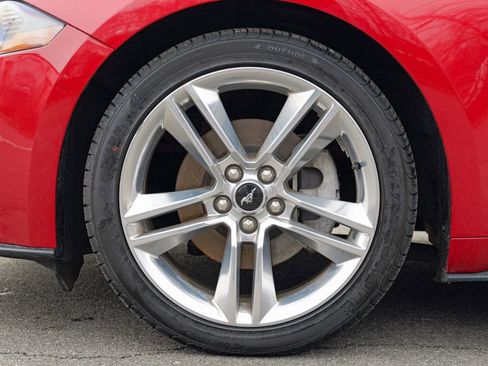 Used 2021 Ford Mustang Premium RWD image 15