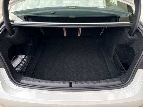 Used 2021 BMW 330i xDrive Sedan w/ Premium Package image 23