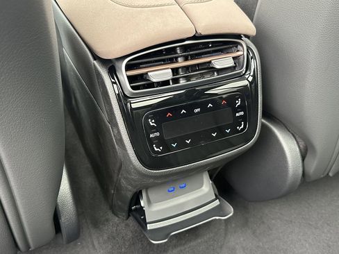 New 2026 Mercedes-Benz EQS 400 4MATIC SUV image 26