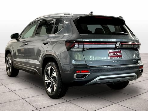 New 2026 Volkswagen Taos SE AWD/4WD image 3