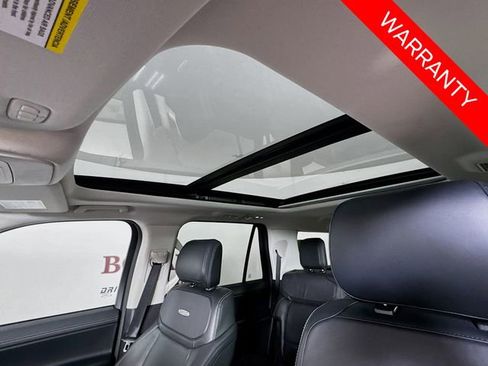 Certified 2025 Ford Expedition Max Platinum image 23