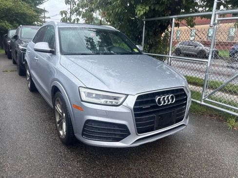 Used 2017 Audi Q3 2.0T Prestige AWD/4WD image 11