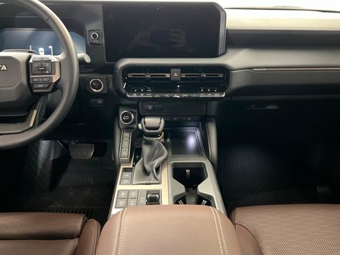 Used 2026 Toyota Land Cruiser w/ Premium Package AWD/4WD image 14