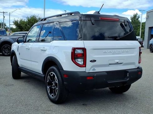 Used 2025 Ford Bronco Sport Outer Banks w/ Outer Banks Tech Package+ AWD/4WD image 3