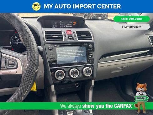 Used 2017 Subaru Forester 2.5i Limited AWD/4WD image 10