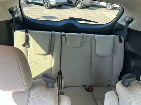 Used 2019 Subaru Ascent Premium image 16