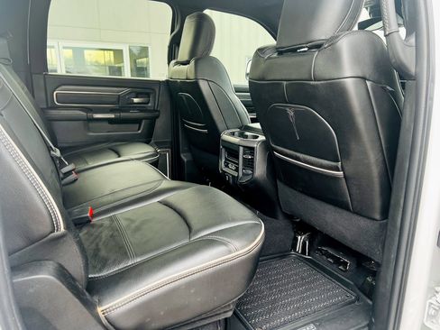 Used 2020 RAM 3500 Limited image 27