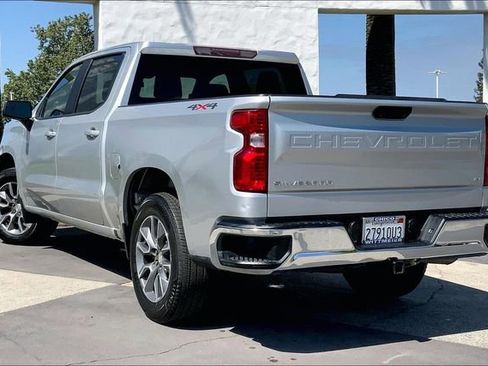 Used 2020 Chevrolet Silverado 1500 LT AWD/4WD image 12