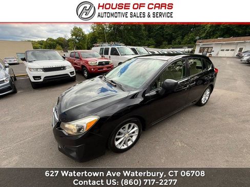 Used 2013 Subaru Impreza 2.0i Premium w/ All-Weather Pkg AWD/4WD image 12